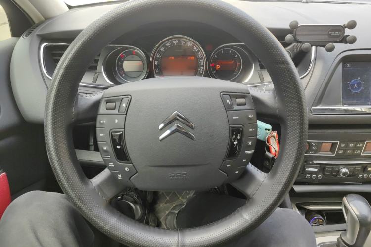 Used Citroen C5 2010 2.3L Automatic Luxury Edition Steering Wheel