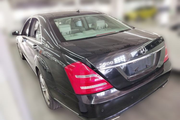 Used Mercedes-Benz S-Class 2010 S 350 L Luxury Model Rear Left 45 Deg