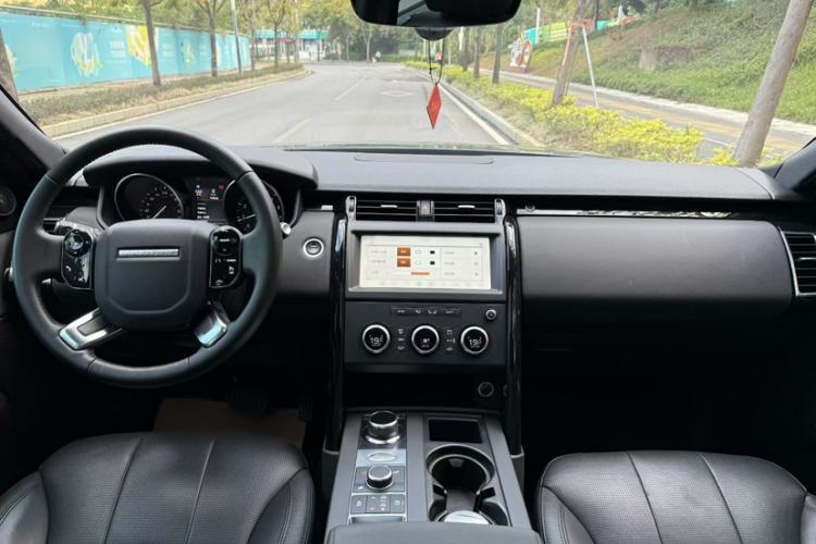 Used Land Rover Discovery 2019 2.0T SE