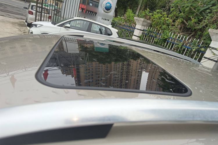 Used Volkswagen Polo 2016 1.6L Cross Polo Automatic
