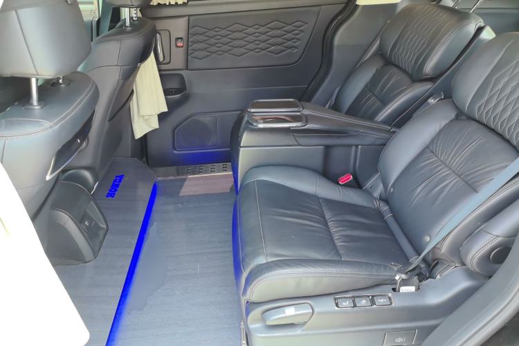 Used Honda Elysion 2022 2.0L eHEV Luxury Edition