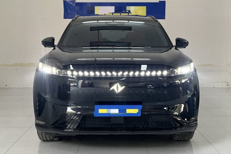 Used Dongfeng eπ eπ008 2024 210Max Range-Extended Version 6 Seats
