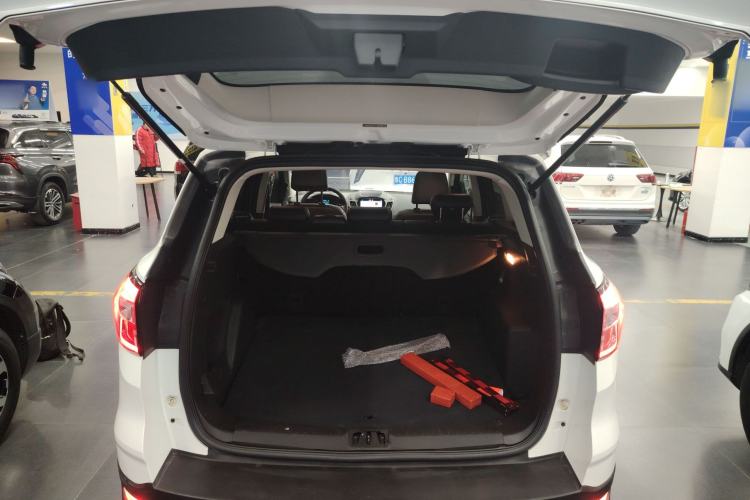 Used Ford Kuga 2019 EcoBoost 180 Two-Wheel-Drive Platinum Edition China VI Standard