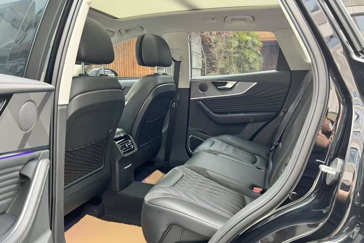 Used Hongqi HS5 2023 2.0T Qixiang Pro Edition