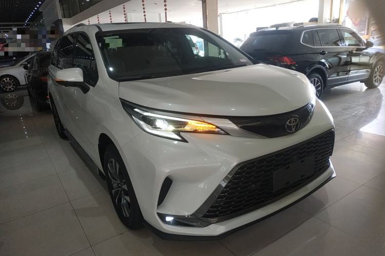 Used Toyota Granvia 2026 Model 2.5L Hybrid Prestige PLUS Four-Wheel Drive Edition