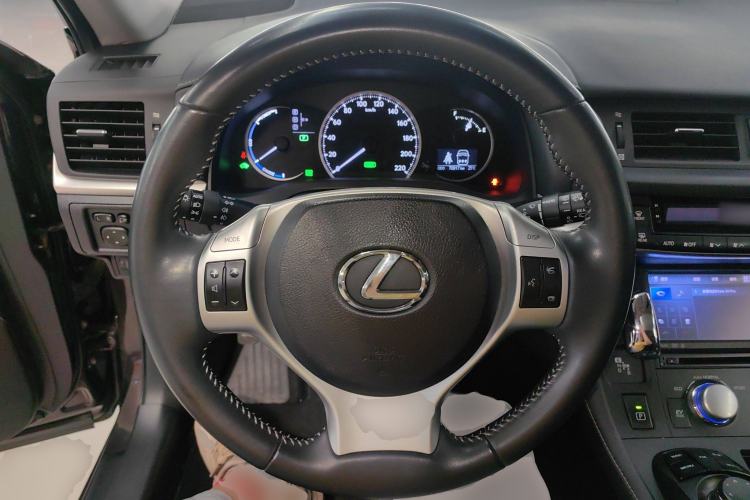 Used Lexus CT 2013 CT200h Comfort Edition
