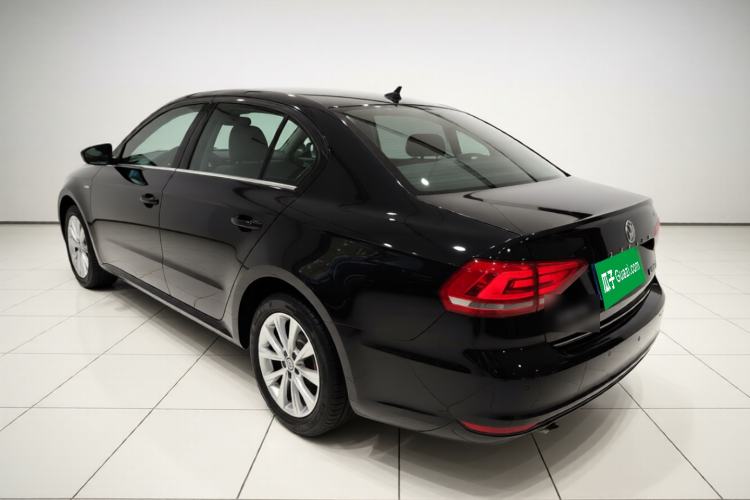 Used Volkswagen Lavida 2017 1.6L Automatic Comfort Edition