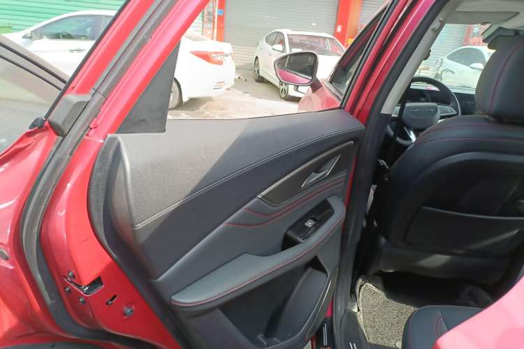 Used FORTHING T5 EVO 2021 1.5TD DCT Diamond Edition
