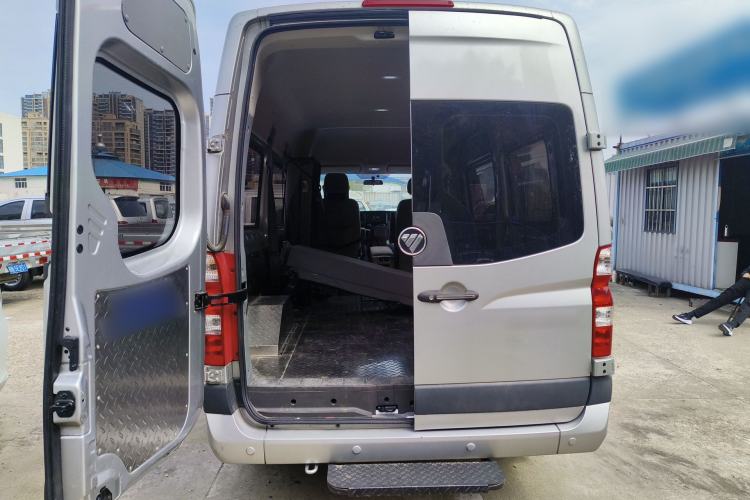 Used Foton Toano 2023 2.0T Automatic Jixiang Multi-Function Long-Wheelbase Mid-Height Rear Single Tire – Available in 6/7/9-Seater Configurations Trunk