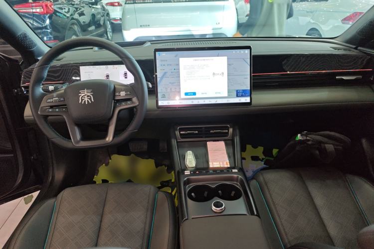 Used BYD Qin L 2025 EV 545KM Excellence Edition Center Console