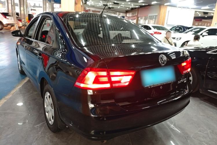 Used Volkswagen Santana 2015 1.6L Automatic Fashion Edition
