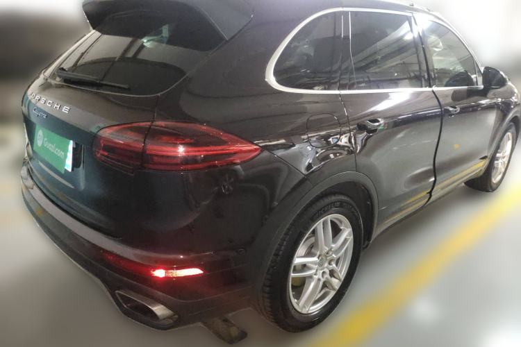 Used Porsche Cayenne 2016 Cayenne Platinum Edition 3.0T
