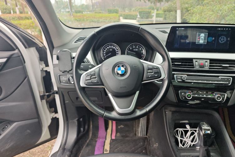 Used BMW X1 2019 sDrive20Li Leading Model
