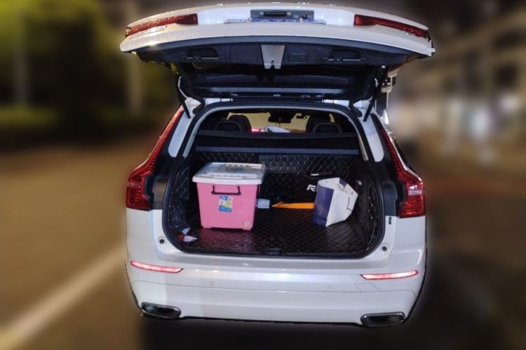 Used Volvo XC60 2018 T5 4x4 Zhiyi Edition