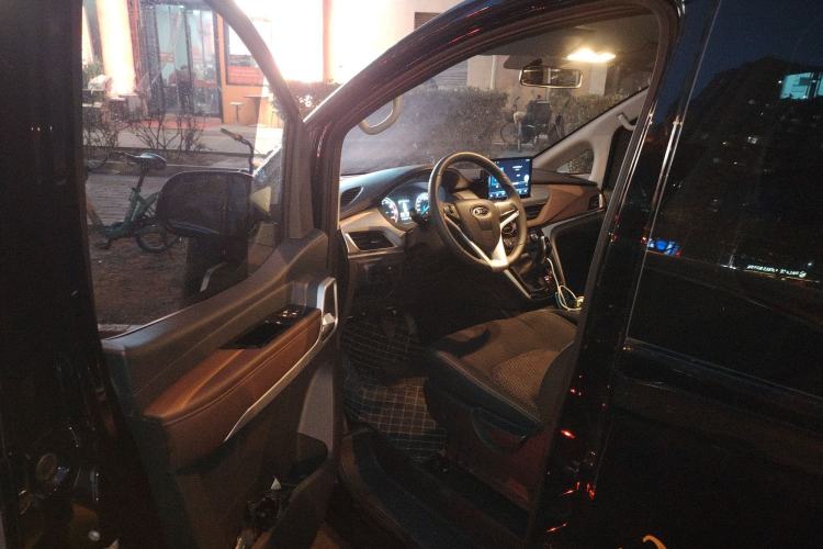 Used JAC Refine M3 PHEV 2025 PLUS 2.0L Comfort Edition