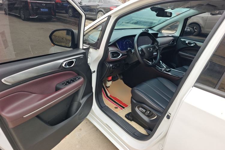 Used GAC Trumpchi M6 2023 PRO 270T DCT Luxury Edition
