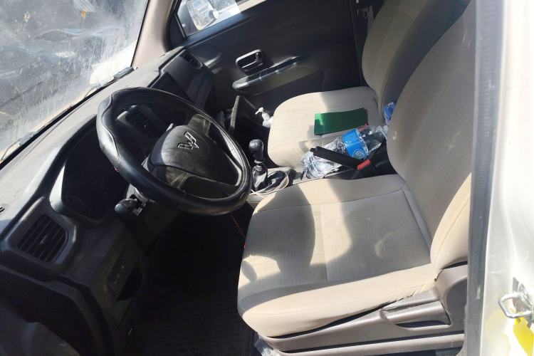 Used Wuling Hongguang V 2019 1.5L Jingqu Edition Sealed-Window Vehicle China VI LAR Left Front Seat