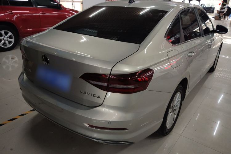 Used Volkswagen Lavida 2022 1.5L Automatic Comfort Edition
