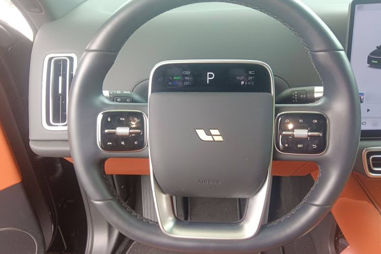 Used Li Auto L6 2024 Pro Model Steering Wheel