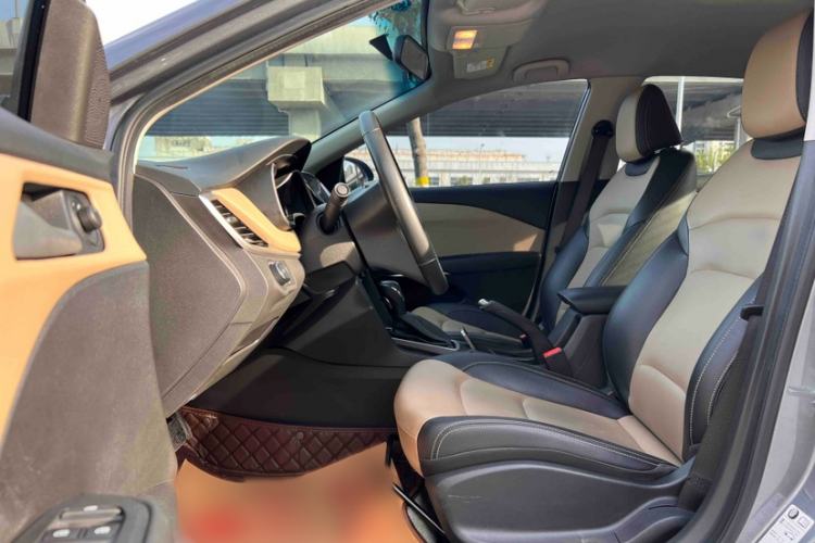 Used Chevrolet Monza 2020 320 Automatic Enjoyment Edition
