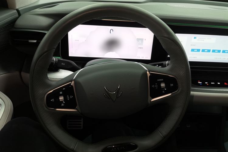 Used ARCFOX Alpha S 2023 735E+ Forest Edition 160kW Steering Wheel