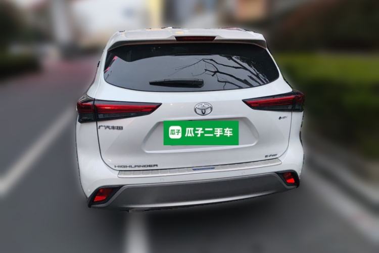 Used Toyota Highlander 2024 2.5L Smart Electric Hybrid Dual-Engine Four-Wheel Drive Prestige Version – 7 Seats Rear