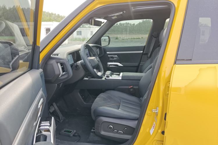 Used Deepal G318 2025 Worry-Free Adventure Edition Four-Wheel Drive Secret Realm Version
