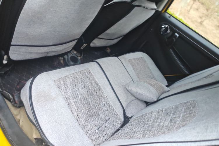 Used JAC Group Yueyue 2012 1.0L Luxury Model