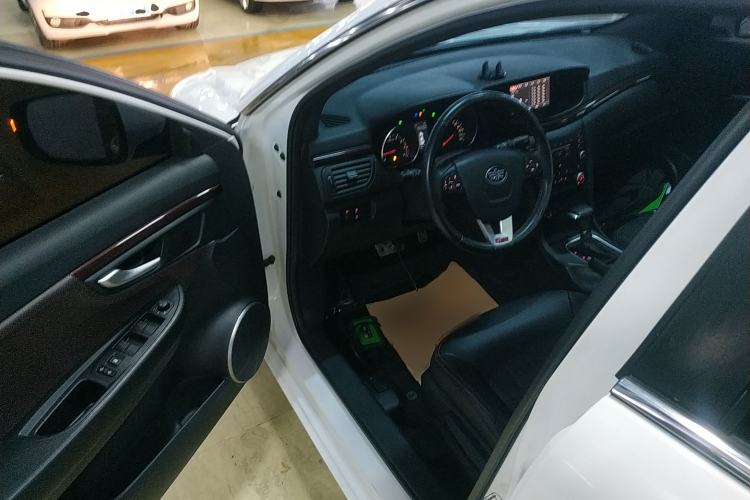 Used Bestune B50 2016 1.4T Automatic Sport Luxury Edition
