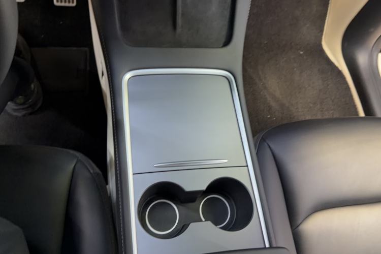 Used Tesla Model Y 2022 Revised Version Rear-Wheel Drive Interior 4