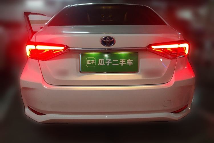 Used Toyota Corolla 2021 Dual-Motor 1.8L E-CVT Elite Edition
