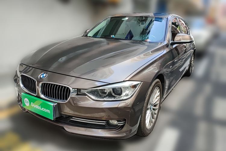 Used BMW 3 Series 2013 Facelifted 320Li Luxury Design Package
