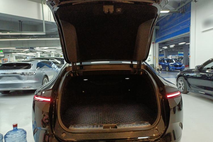 Used Avatr 12 2024 650 Three-Laser Four-Wheel Drive Performance Edition
