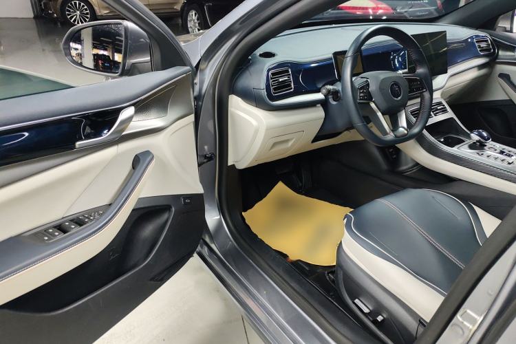 Used BYD Qin PLUS 2021 DM-i 55KM Flagship Model
