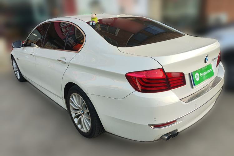 Used BMW 5 Series 2014 525Li Luxury Design Package Rear Left 45 Deg