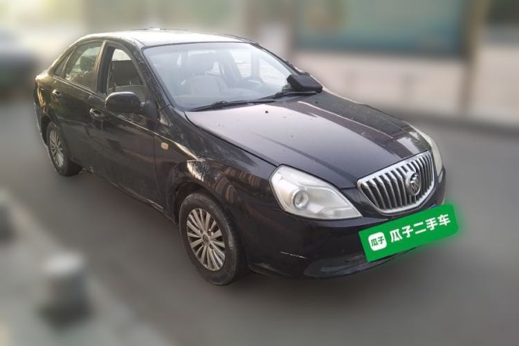 Used Buick Excelle 2015 1.5L Manual Classic Trim Front Right 45 Deg