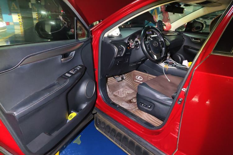 Used Lexus NX 2015 200T All-Wheel-Drive Fēngshàng Edition Driver Seat