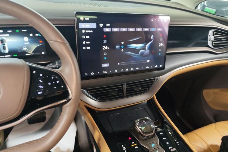 Used Denza D9 2022 DM-i 970 Four-Wheel Drive Flagship Model