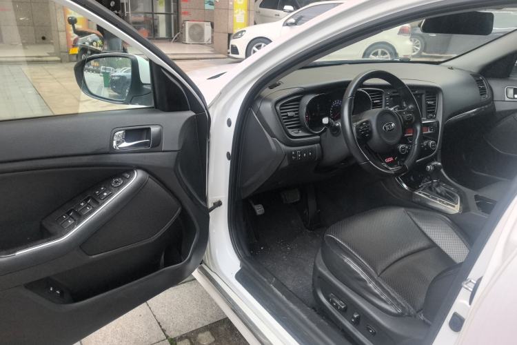 Used Kia K5 2015 2.0L Automatic LUX