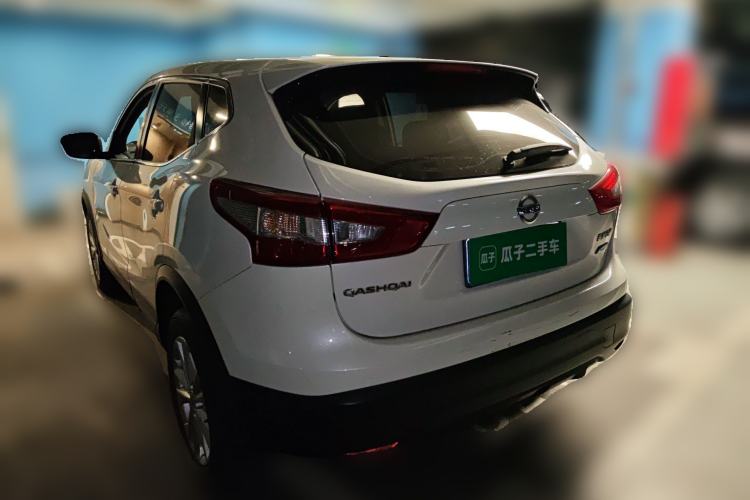 Used Nissan Qashqai 2016 2.0L CVT Elite Edition Rear Left 45 Deg