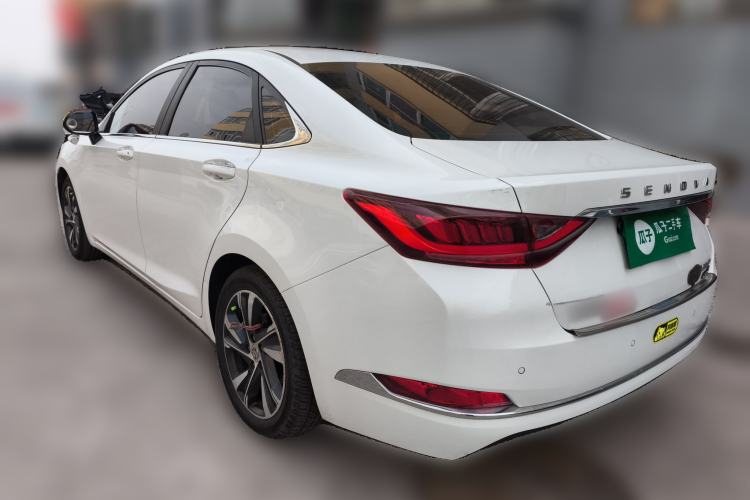 Used BAIC Beijing U7 2019 1.5T CVT New Smart Version China V