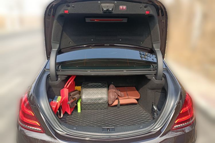 Used Mercedes-Benz Maybach S-Class 2018 S 450 4MATIC Trunk