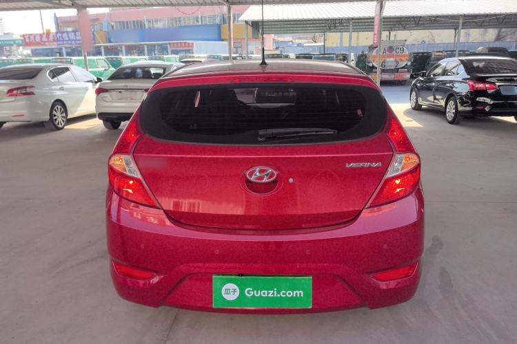Used Hyundai Verna Ray 2014 1.4L Automatic GLX