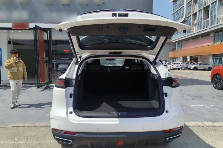 Used CHANGAN UNI-K iDD 2024 ZhiDian iDD 1.5T 135km Smart Leading Model
