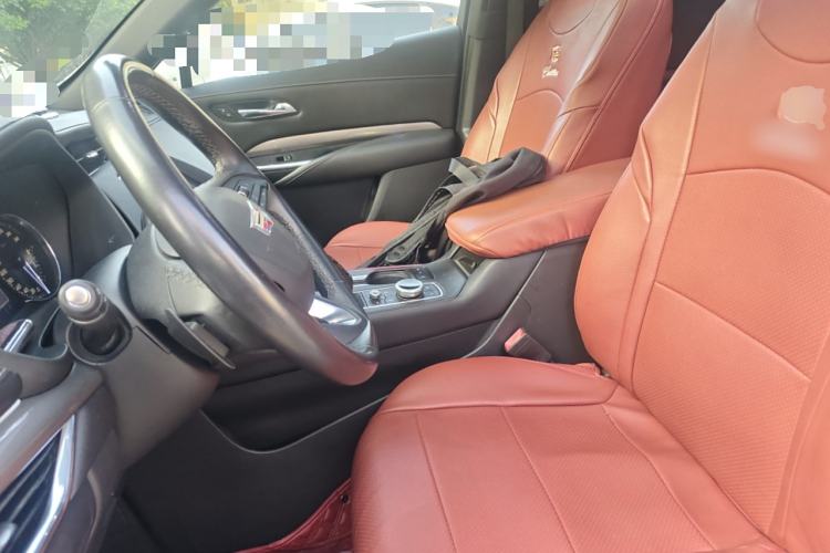 Used Cadillac XT4 2018 28T Two-Wheel Drive Tech Version