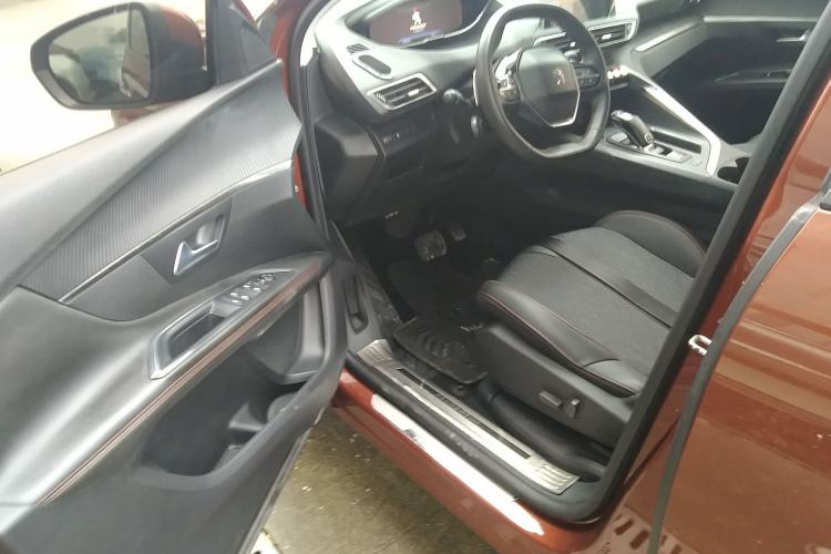 Used Peugeot 4008 2017 350THP Elite Edition Driver Seat