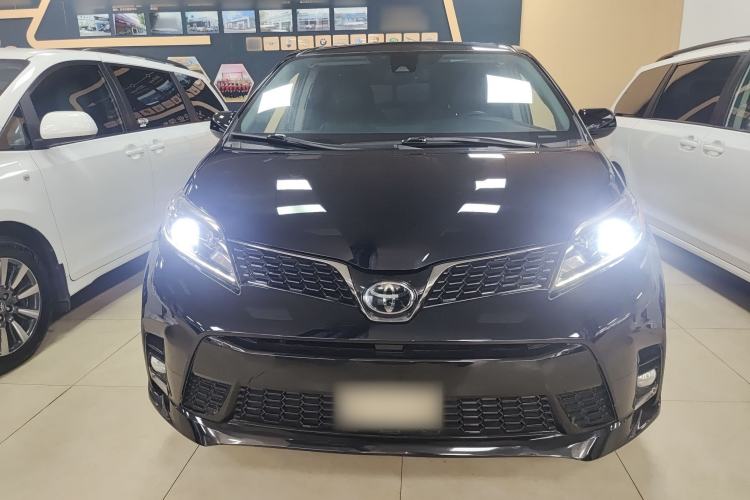 Used Toyota Sienna (Parallel Import) 2018 3.5L Four-Wheel Drive SE Version 7 Seats U.S. Specification
