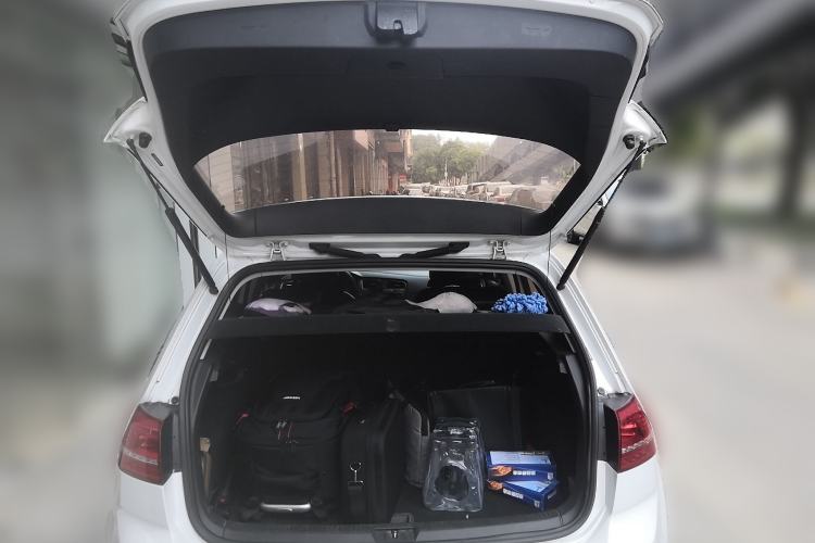 Used Volkswagen Golf 2014 1.4TSI Automatic Luxury Model