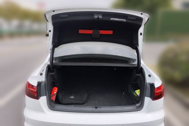 Used Audi A4L 2023 40 TFSI Luxury Dynamic Model
