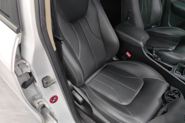 Used Geely Auto Emgrand 2017 Sedan Million Edition 1.5L Manual - Upward Version Right Front Seat